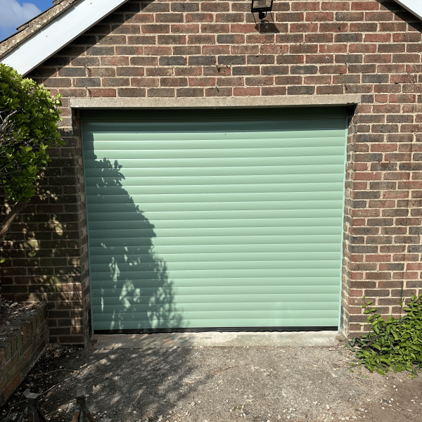 Roller Garage Door Company in Essex (3)
