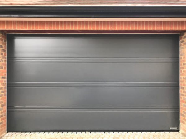 hormann-lpu42-t-ribbed-sectional-garage-door-in-athracite-silkgrain-access-garage-doors-ltd-img~2bf144190d3026fc_4-9748-1-8f17d05