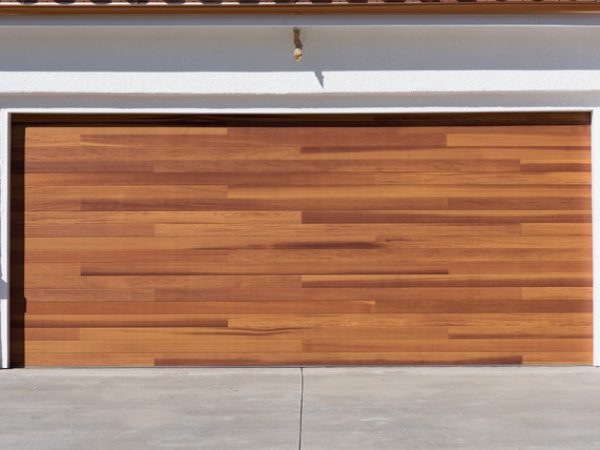 planks-cedar-garage-door-dyer-s-garage-doors-img_ad113bd508add89f_4-5886-1-ac99f20